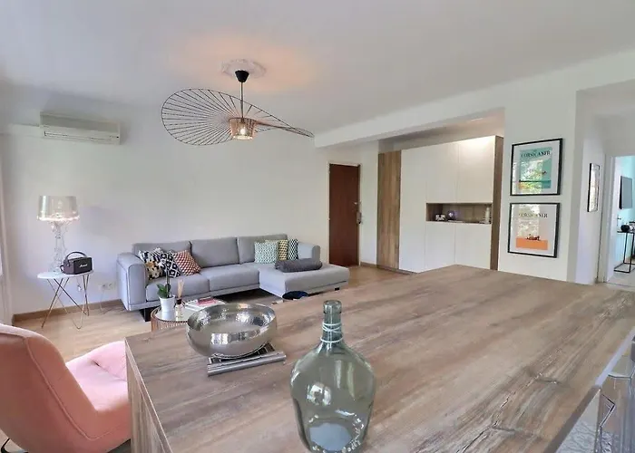T2 Avec Balcon - Parking, Ac, Wifi Apartment Ajaccio (Corsica)